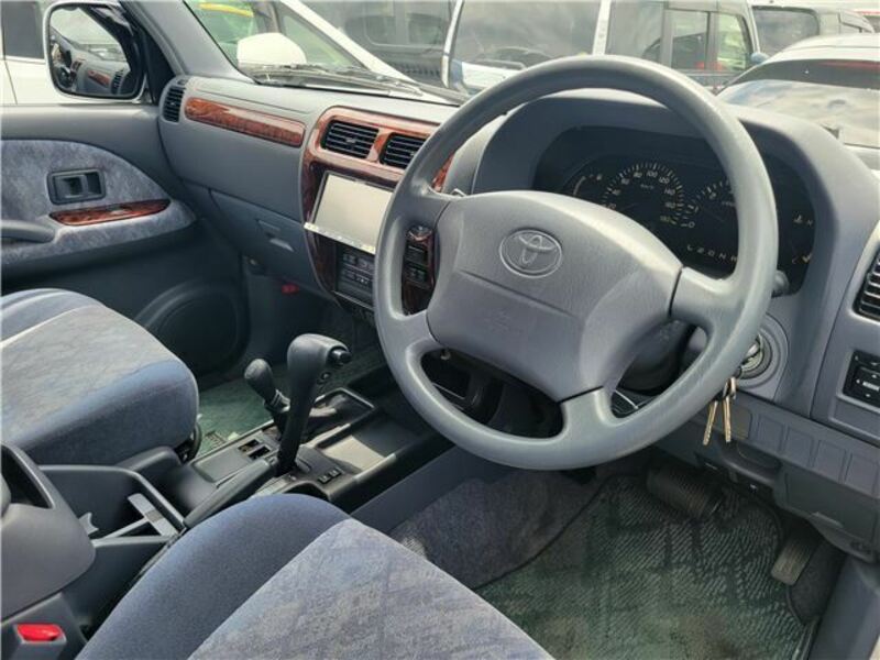 LAND CRUISER PRADO
