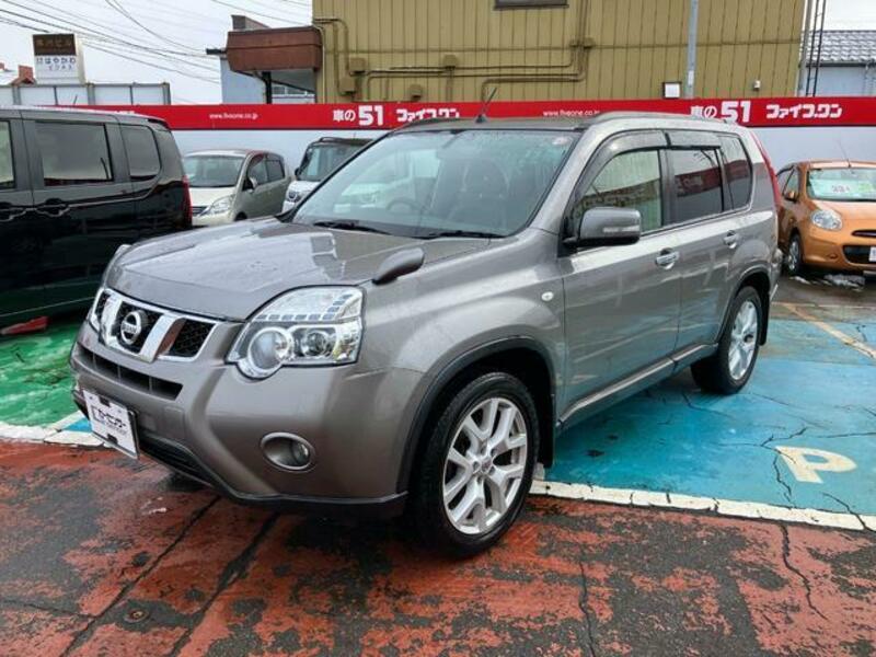 NISSAN X-TRAIL