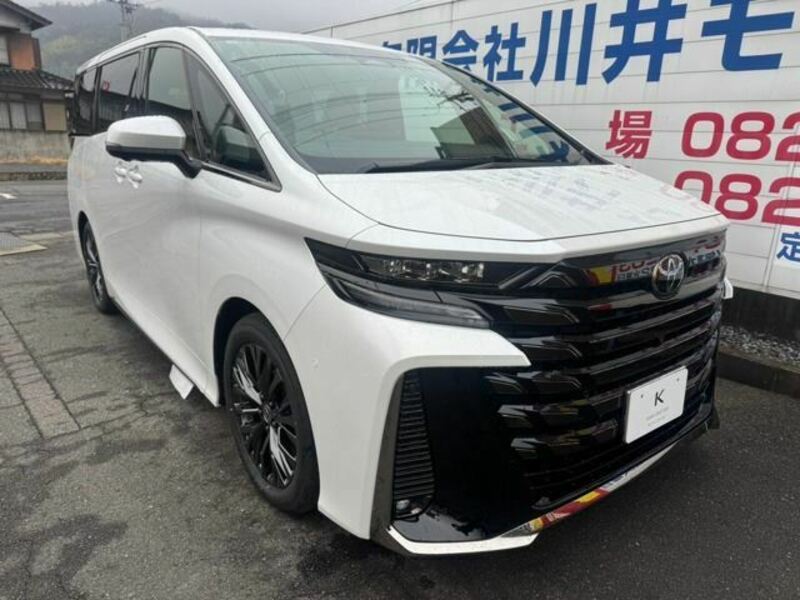 TOYOTA VELLFIRE