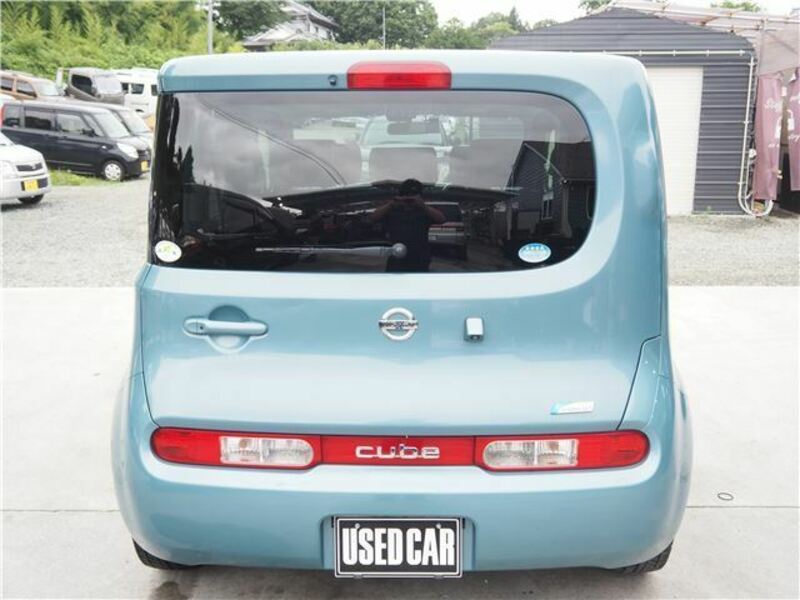 CUBE