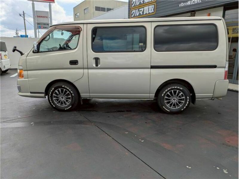 CARAVAN VAN