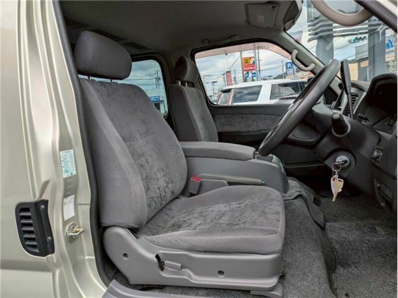 CARAVAN VAN