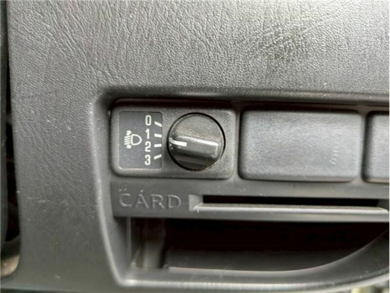 CARAVAN VAN