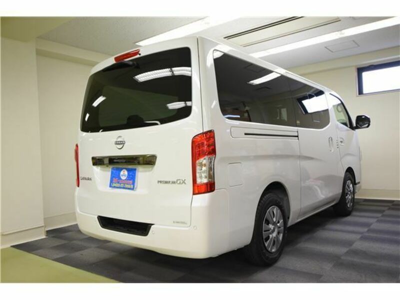 CARAVAN VAN