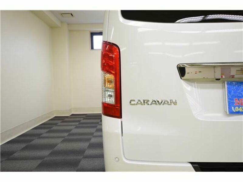 CARAVAN VAN