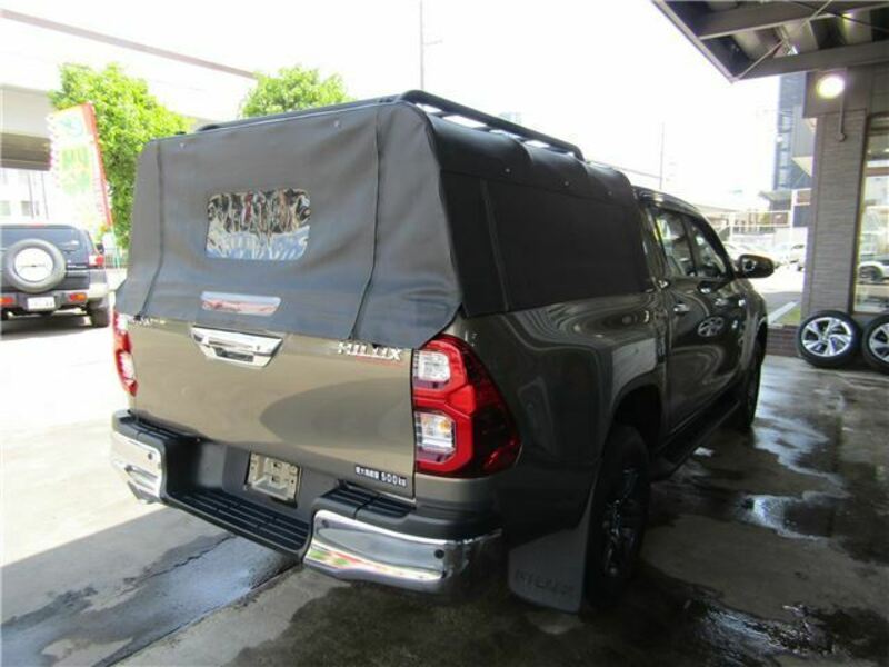 HILUX