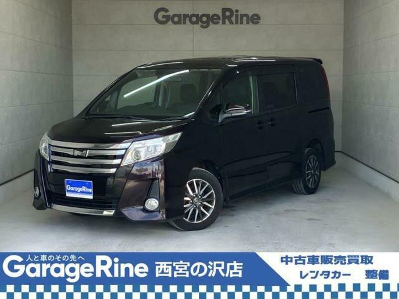 TOYOTA NOAH