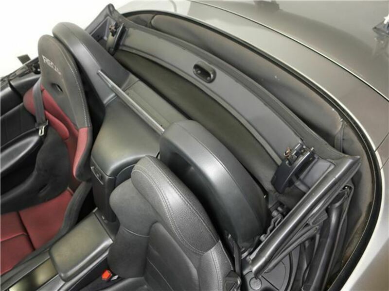 S2000