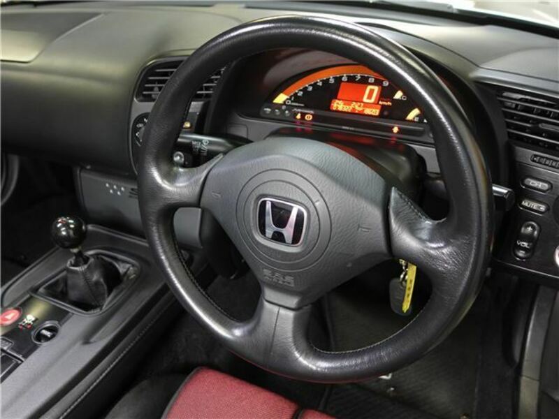 S2000