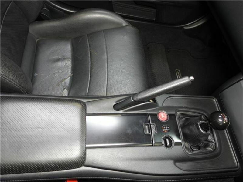 S2000