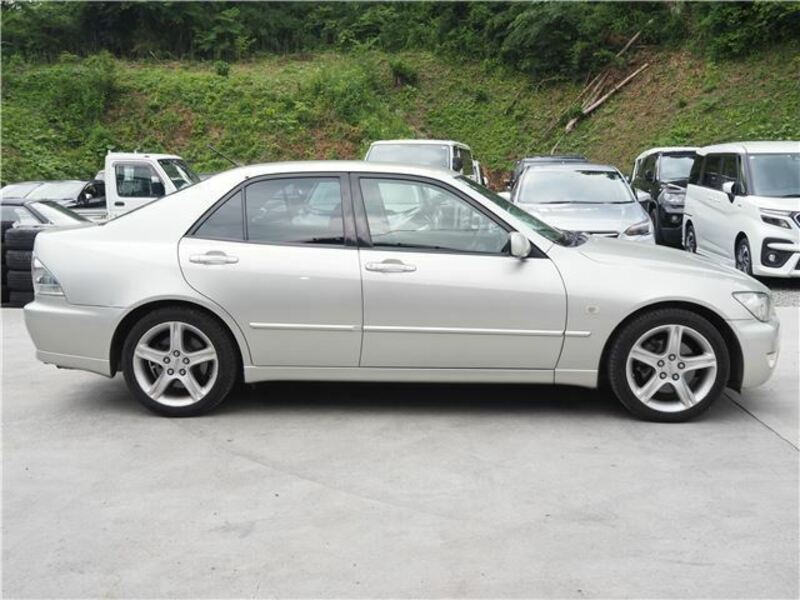 ALTEZZA