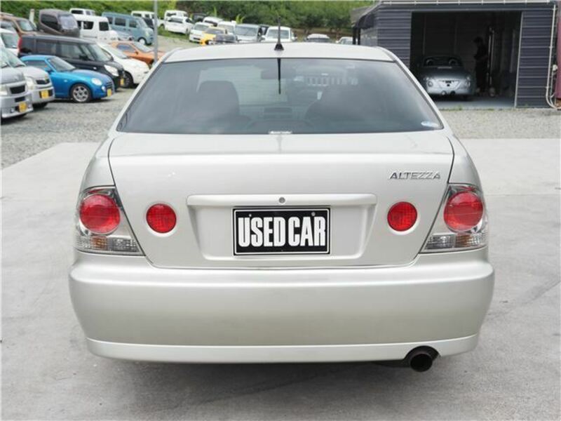 ALTEZZA