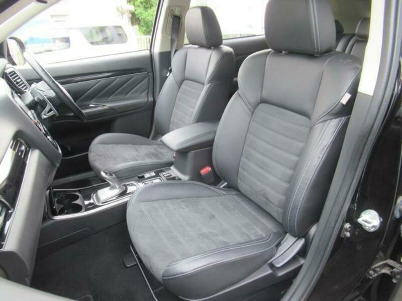 OUTLANDER PHEV
