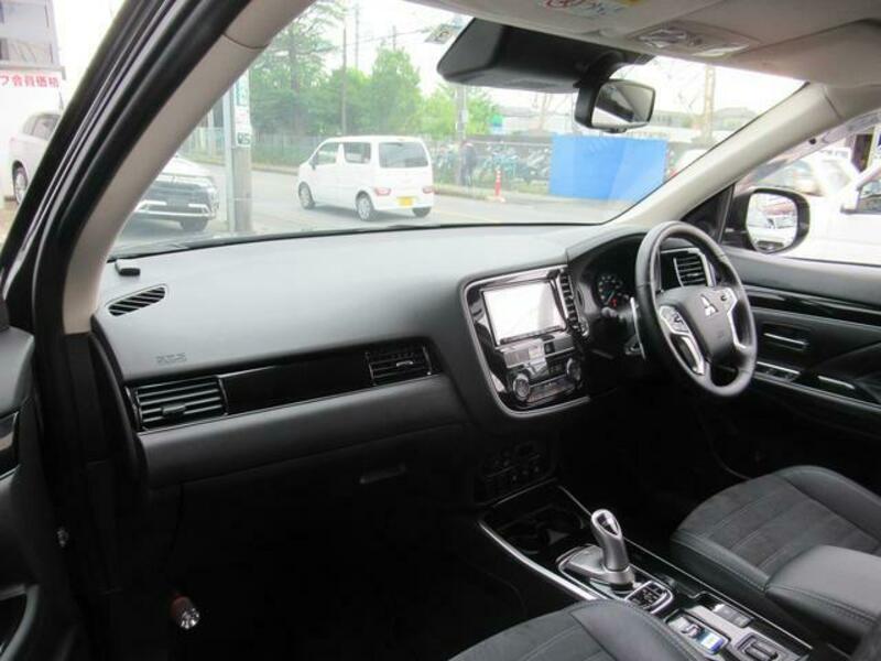 OUTLANDER PHEV