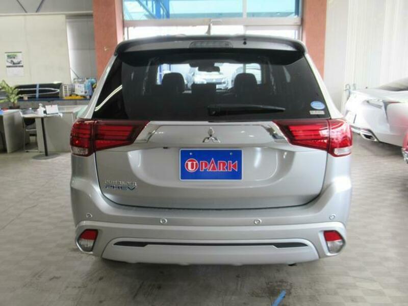 OUTLANDER PHEV
