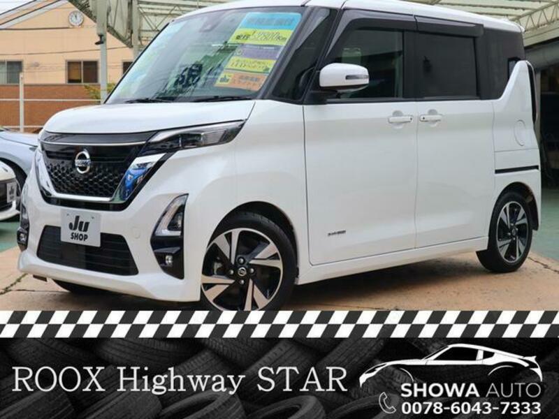 NISSAN ROOX