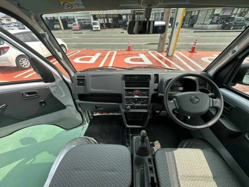 CLIPPER TRUCK