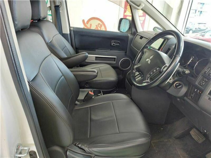 DELICA D5