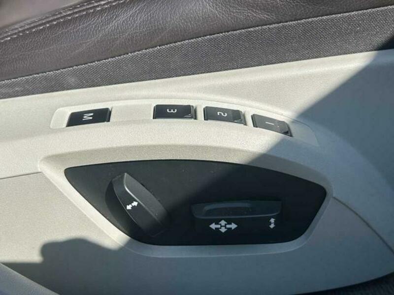 V40