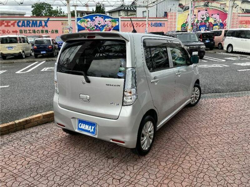 WAGON R
