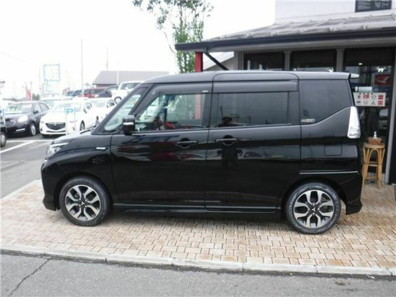 DELICA D2