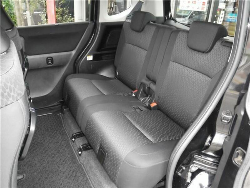 DELICA D2