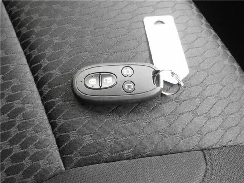 DELICA D2