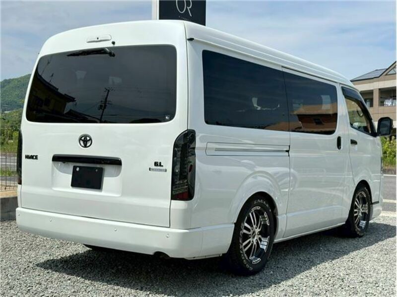 HIACE