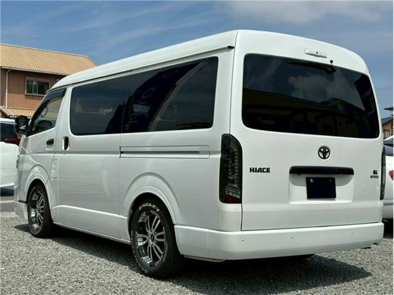 HIACE