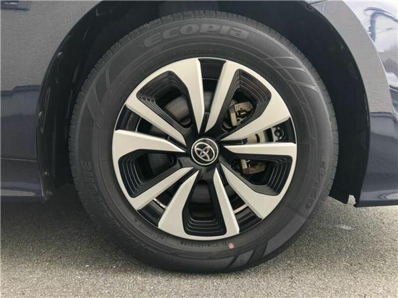PRIUS PHV