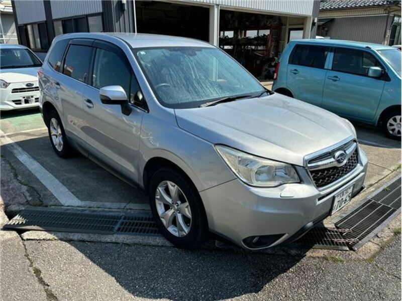 SUBARU FORESTER