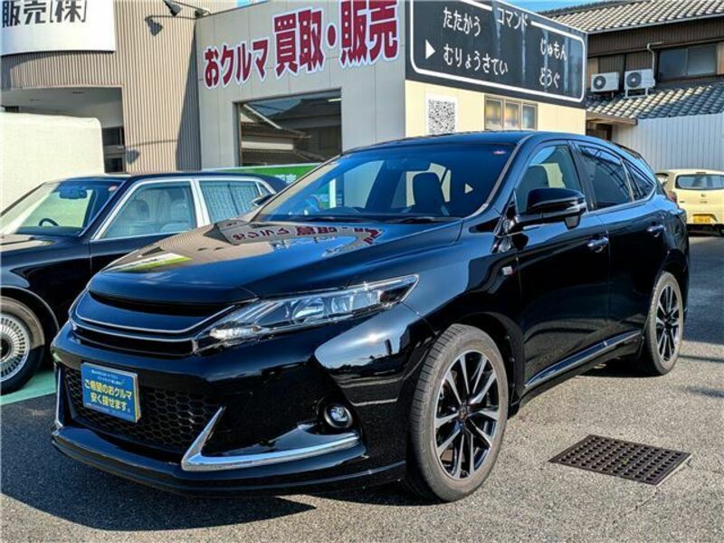 TOYOTA HARRIER