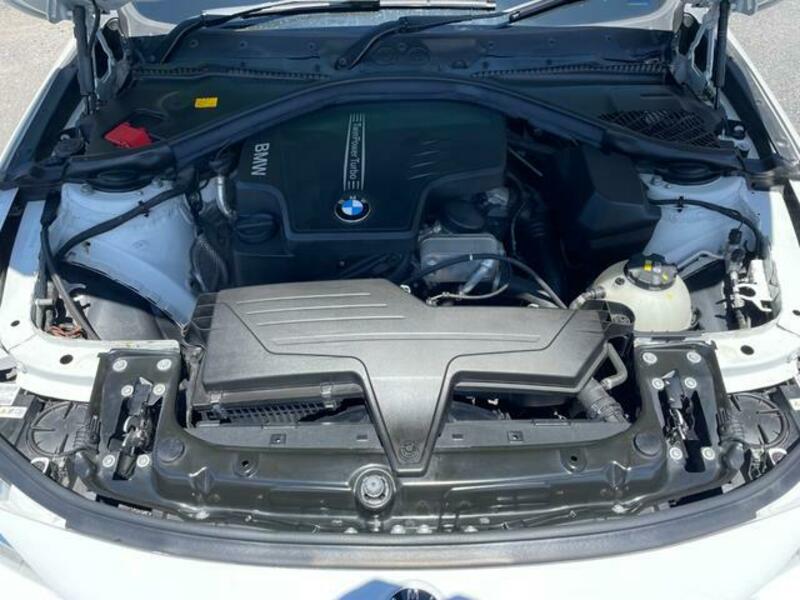 4 SERIES