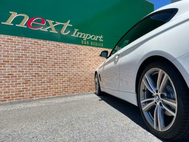 4 SERIES
