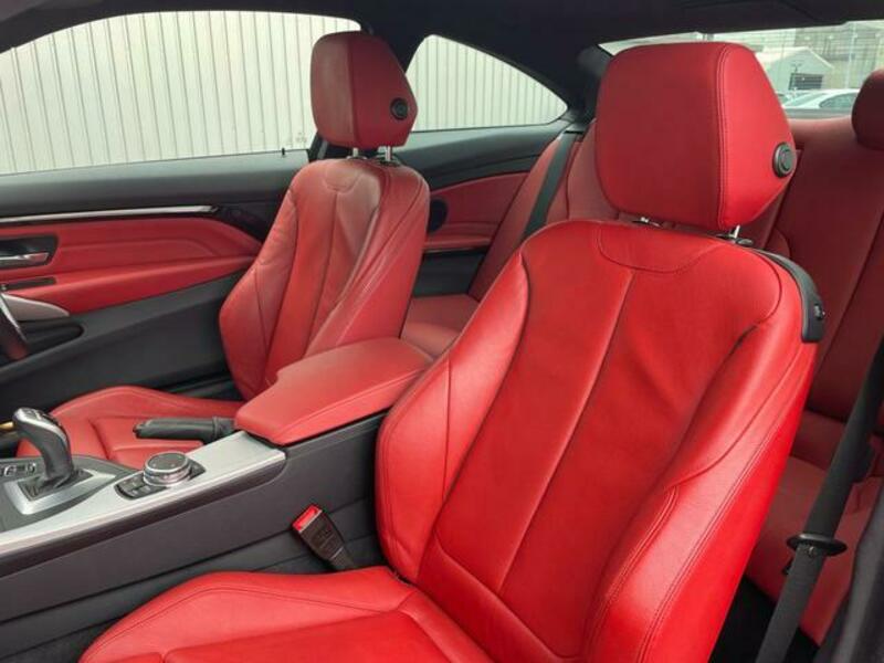 4 SERIES