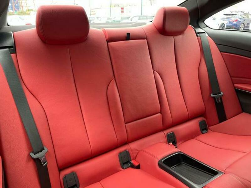 4 SERIES