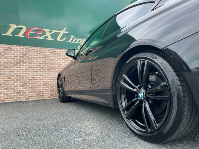 4 SERIES