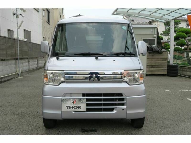 MINICAB VAN