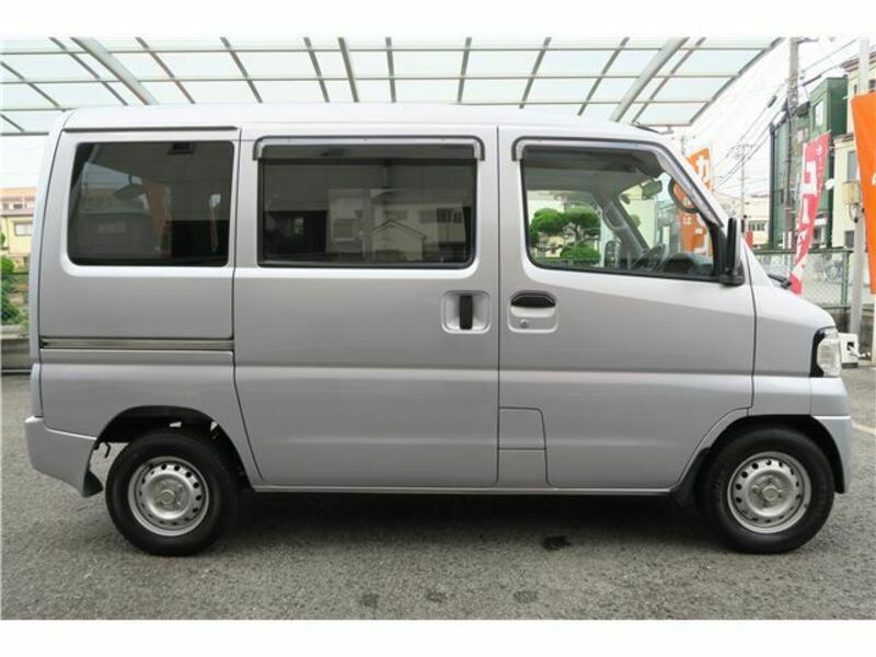 MINICAB VAN