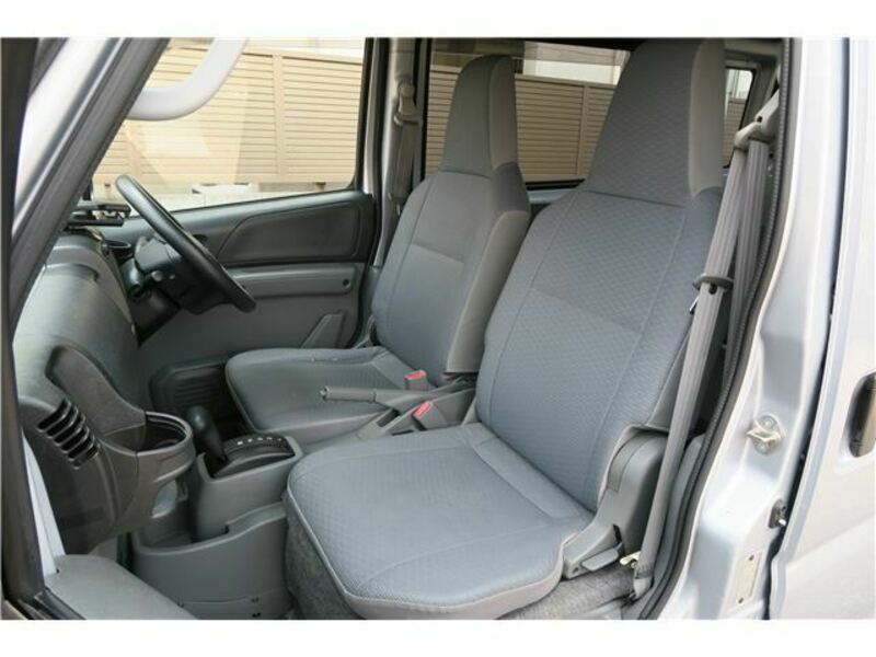 MINICAB VAN