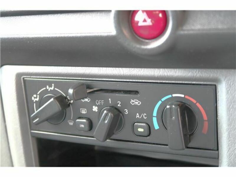 MINICAB VAN