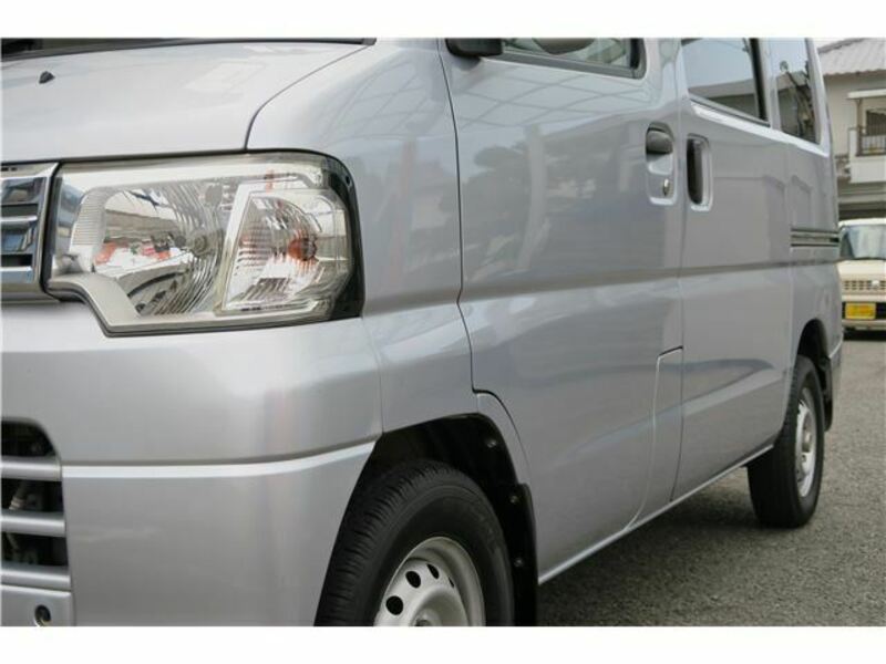 MINICAB VAN