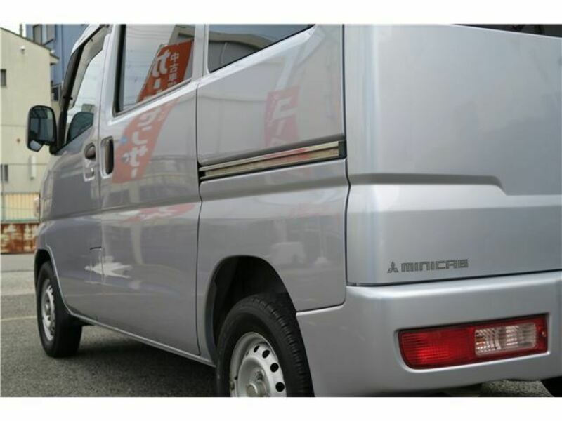 MINICAB VAN
