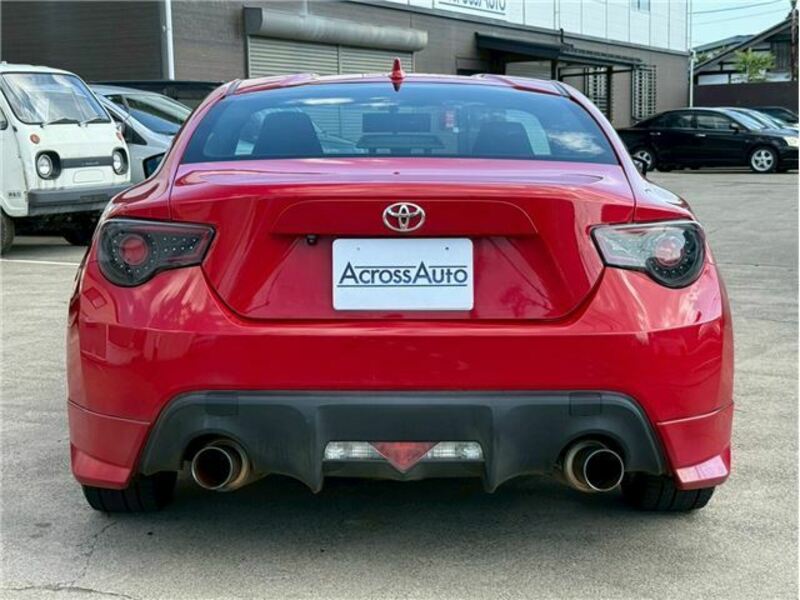 86