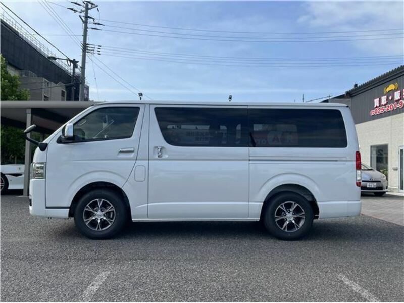 HIACE