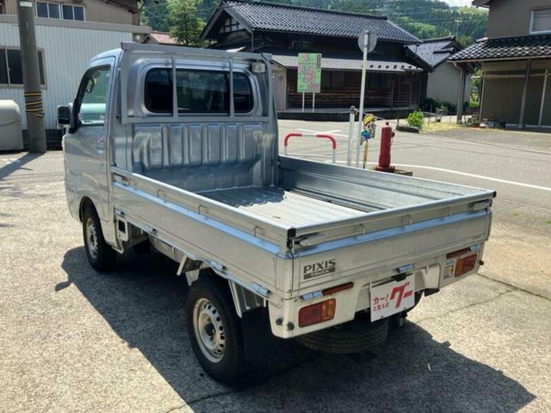 PIXIS TRUCK
