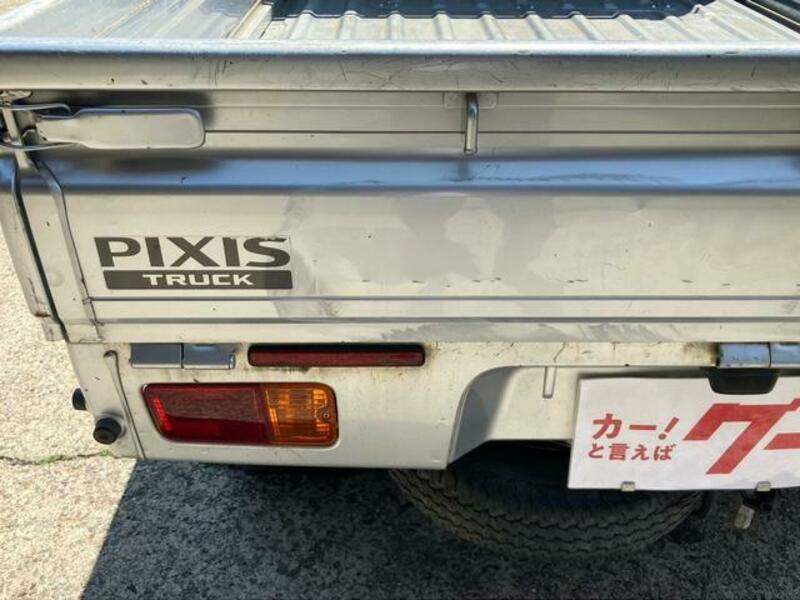 PIXIS TRUCK