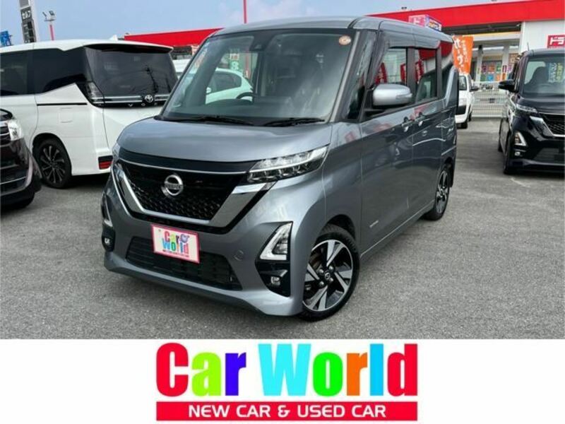 NISSAN ROOX
