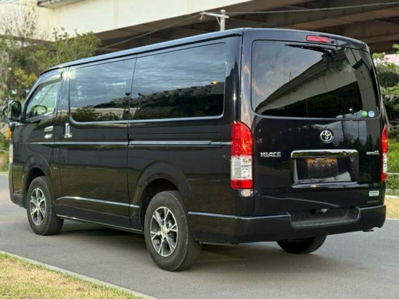 HIACE VAN