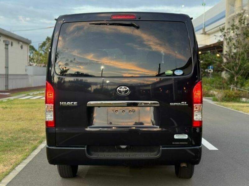 HIACE VAN